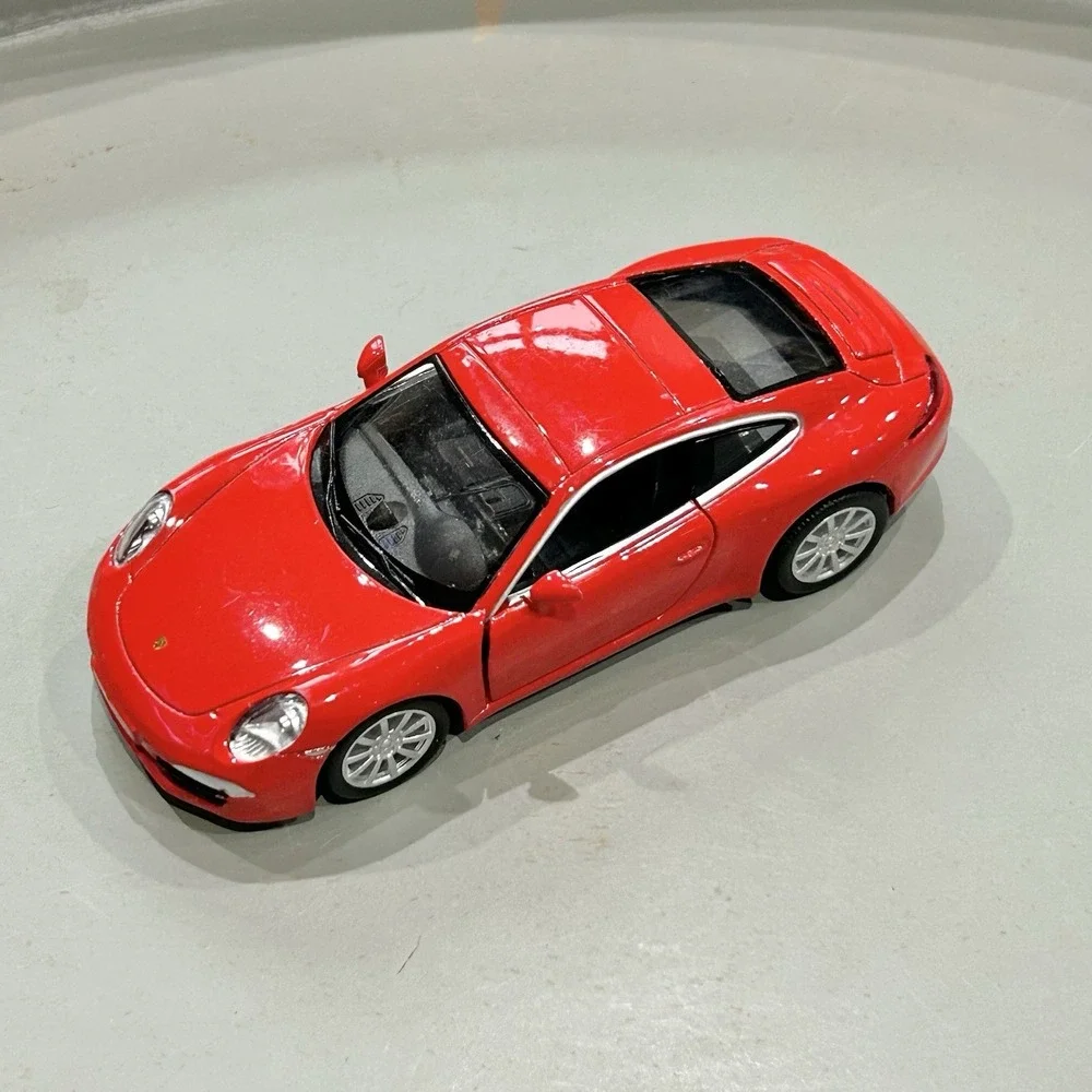 Welly PORSCHE 911 CARRERA S RED 1:34 Die‎ Cast Car
